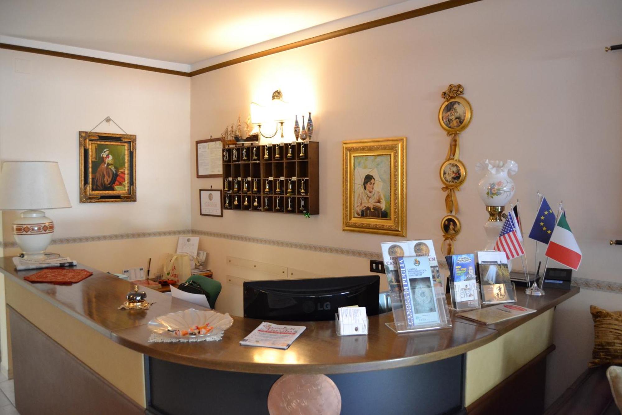 Hotel Canusium Canosa di Puglia Buitenkant foto